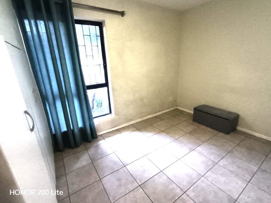 2 Bedroom Property for Sale in Burgundy Estate Western Cape